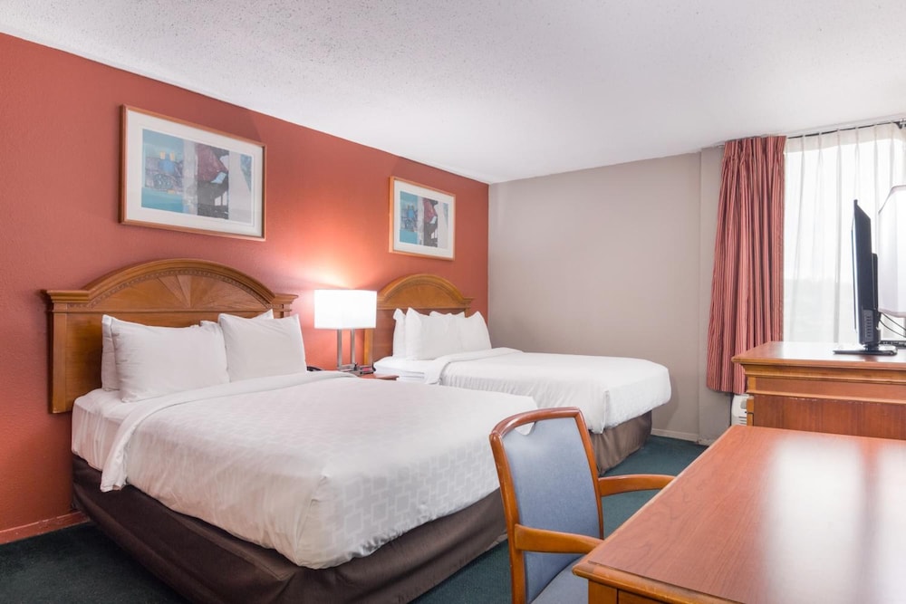 LeBossier Hotel - photo 9
