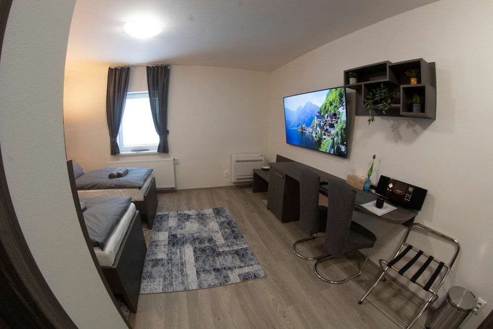 VALLA penzión&reštaurácia — Malacky — photo 3