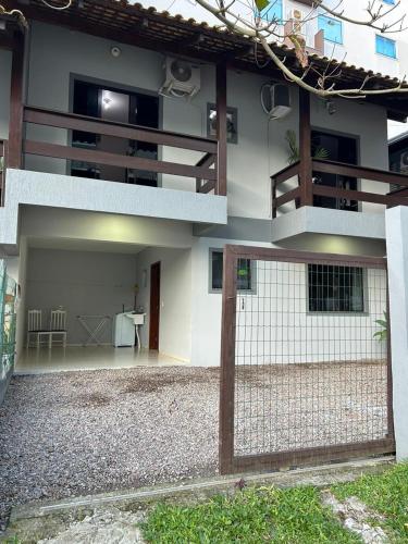 Aconchegante Sobrado - last minute hotel in Unknown City