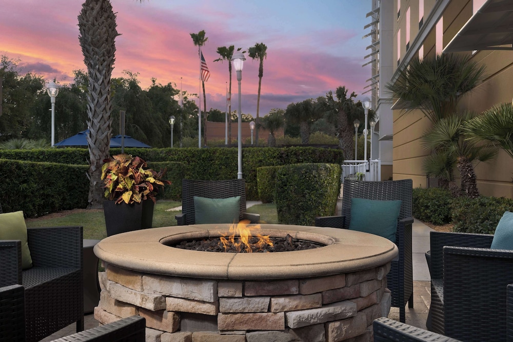 Hampton Inn & Suites Orlando North Altamonte Springs - photo 43