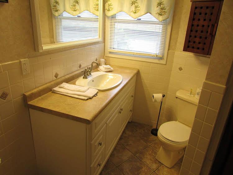 The Lake George Inn - photo 21
