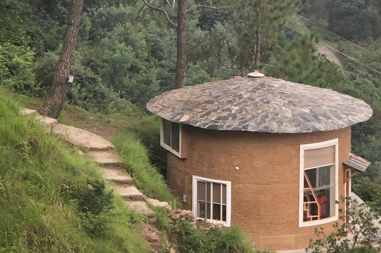 Sukoon Bhatrojkhan — 4-Star Luxury Hotel in Ranikhet, India