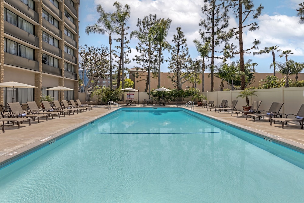 Clarion Hotel Anaheim Resort - featured photo