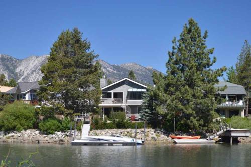 1928 Marconi Way by RedAwning - photo 2