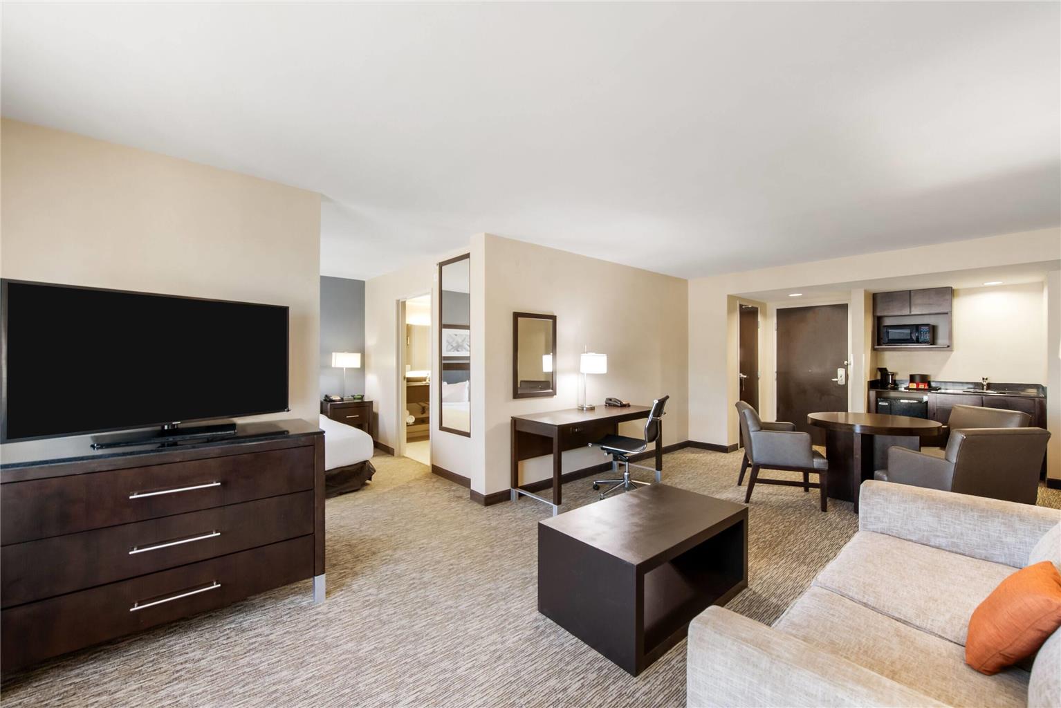 Wingate by Wyndham Slidell New Orleans East Area - photo 29