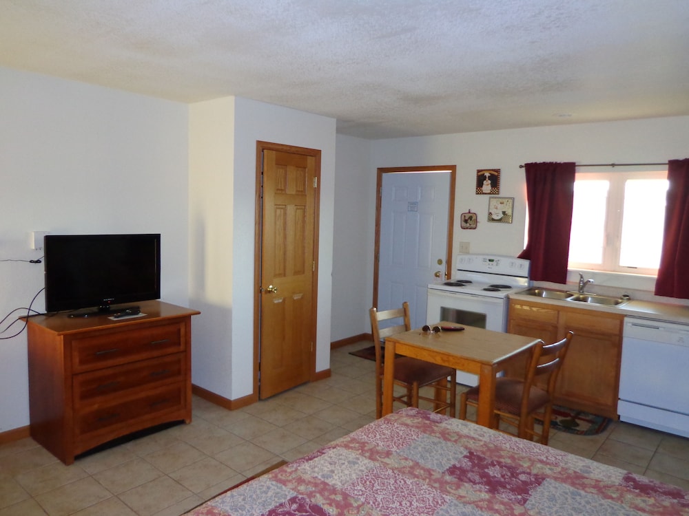 El Vu Motel - photo 15