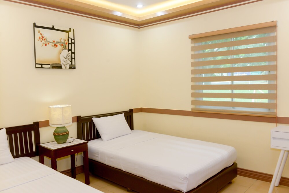 Clark Hotel — Mabalacat City — photo 3