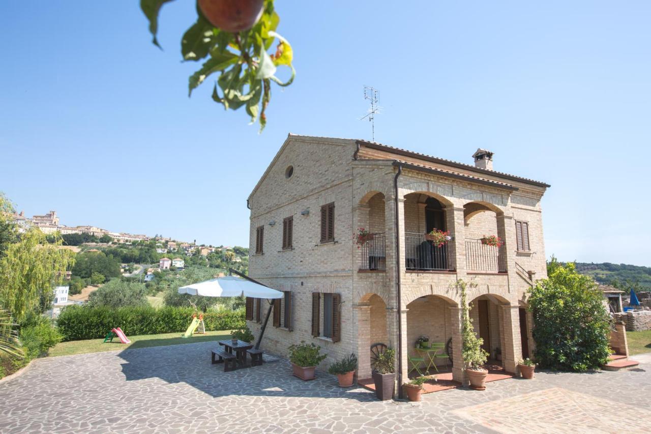 Bed and breakfast Aratro & Rosmarino — 4-Star Luxury Hotel in Civitanova Marche, Italy