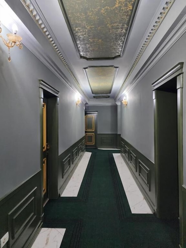 Hotel Tradita - carbon neutral hotel in Albania