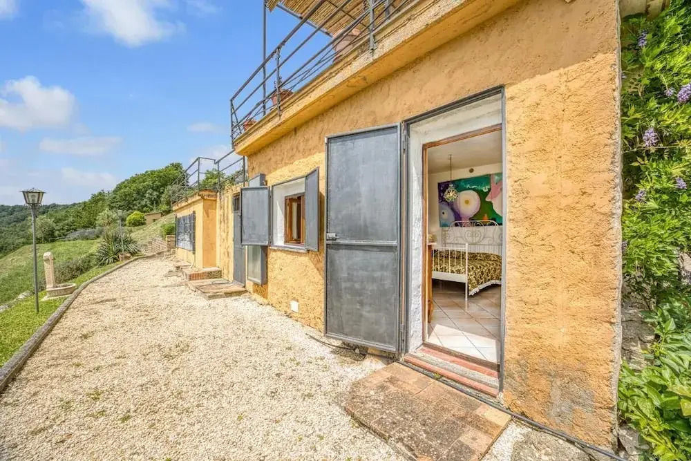 Torre Del Melograno With Heated Pool in Castiglione In Teverina, Italy