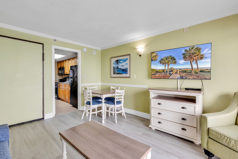 Beach front Condos Located in the Caribbean Resort with Pool and Lazy River - photo 24