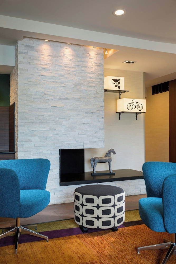 Fairfield Inn and Suites by Marriott Valparaiso - photo 2