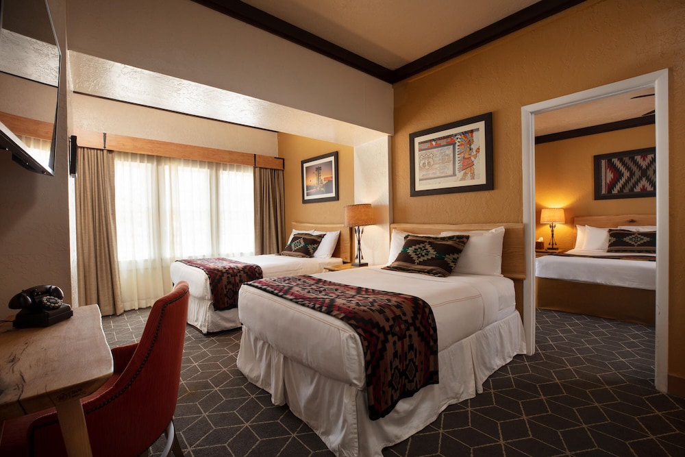 Hotel El Rancho - photo 28