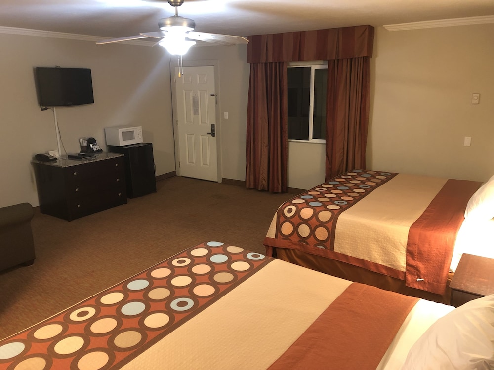 Global Inn - photo 6