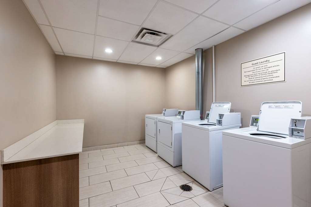 La Quinta Inn & Suites by Wyndham Morgantown - photo 66