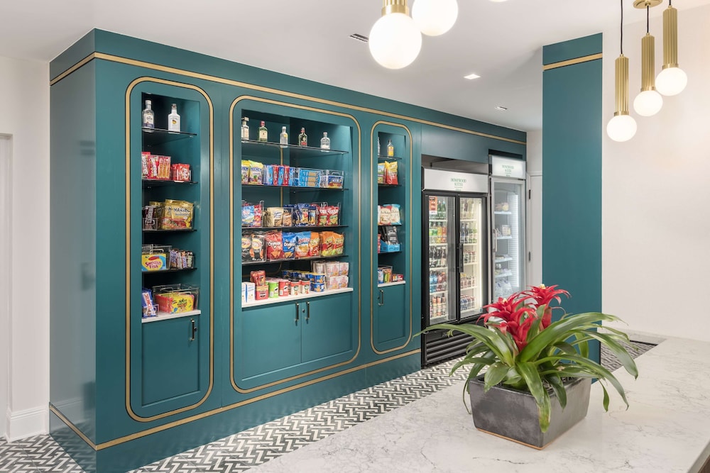 Homewood Suites by Hilton New Orleans - photo 26