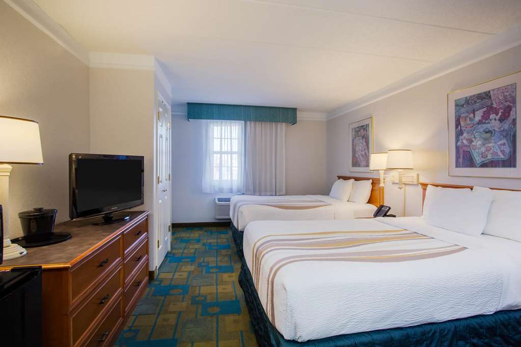 La Quinta Inn by Wyndham Norfolk Virginia Beach - photo 12