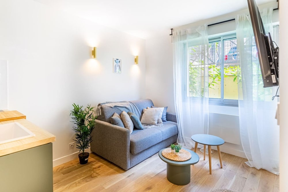 Lavie Maison Studio Quip — 4-Star Luxury Hotel in Bordeaux, France