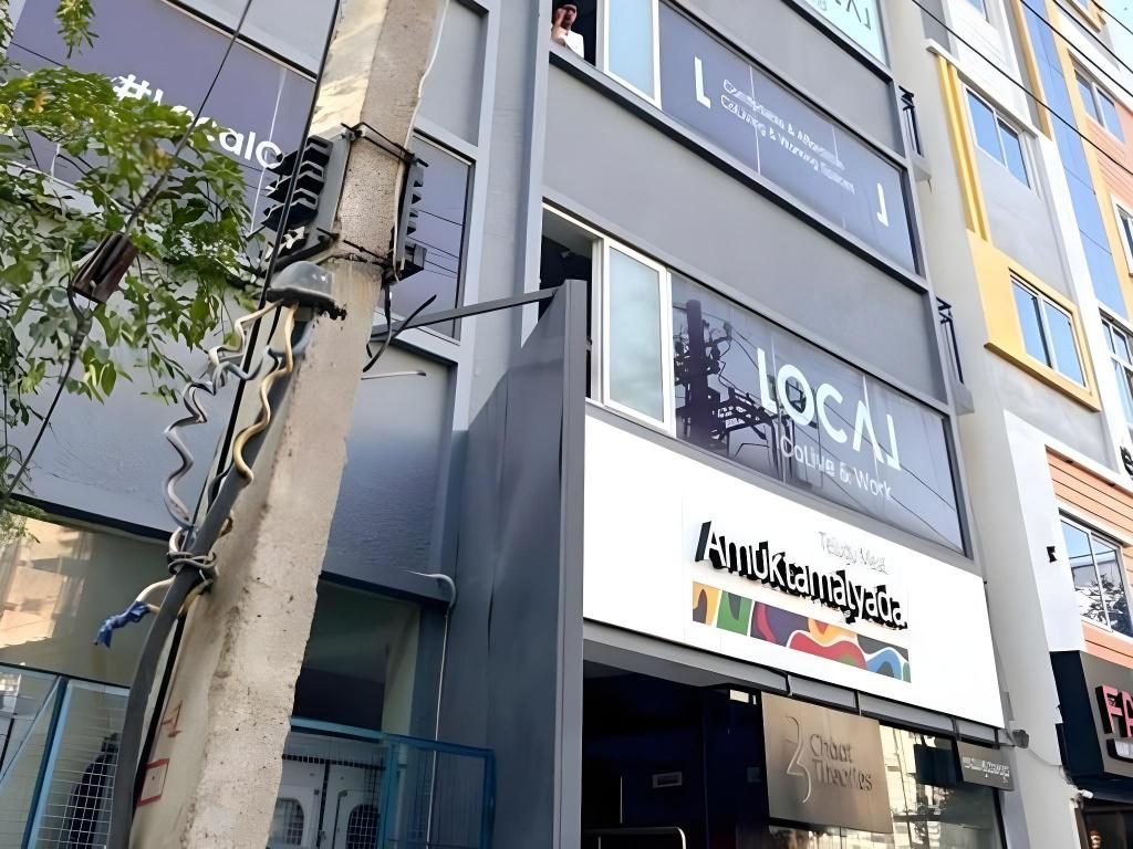 Collection O by OYO LOCL Colive & Work Sarjapur in Bengaluru, India