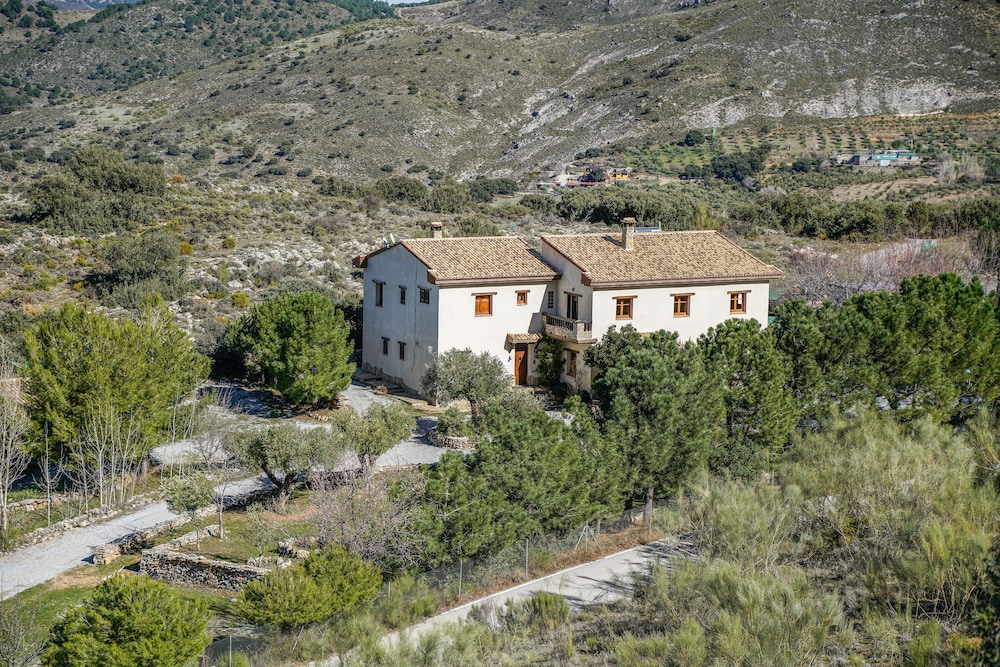 Hotel Rural Fuente La Teja — Quentar