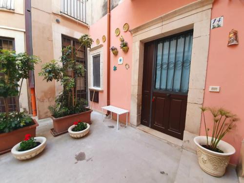 One Love Ortigia in Siracusa, Italy