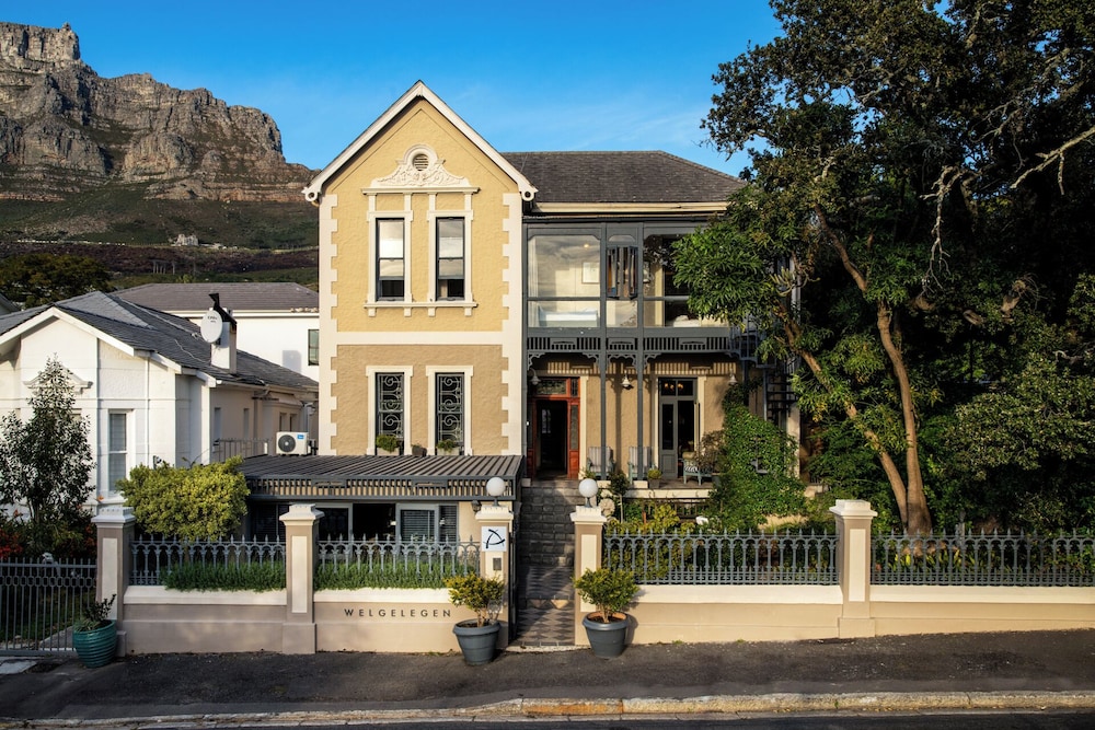 Welgelegen House — 4-Star Luxury Hotel in Cape Town, South Africa