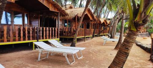 Blue Lagoon Sea Front cottages — Canacona — photo 2
