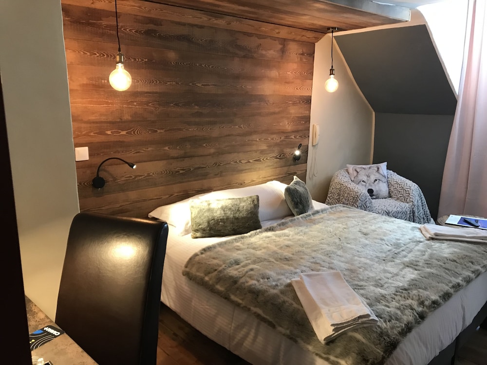 Auberge de la paix in Briancon, France