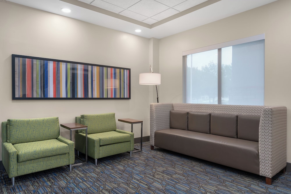 Holiday Inn Express Coralville by IHG - photo 49