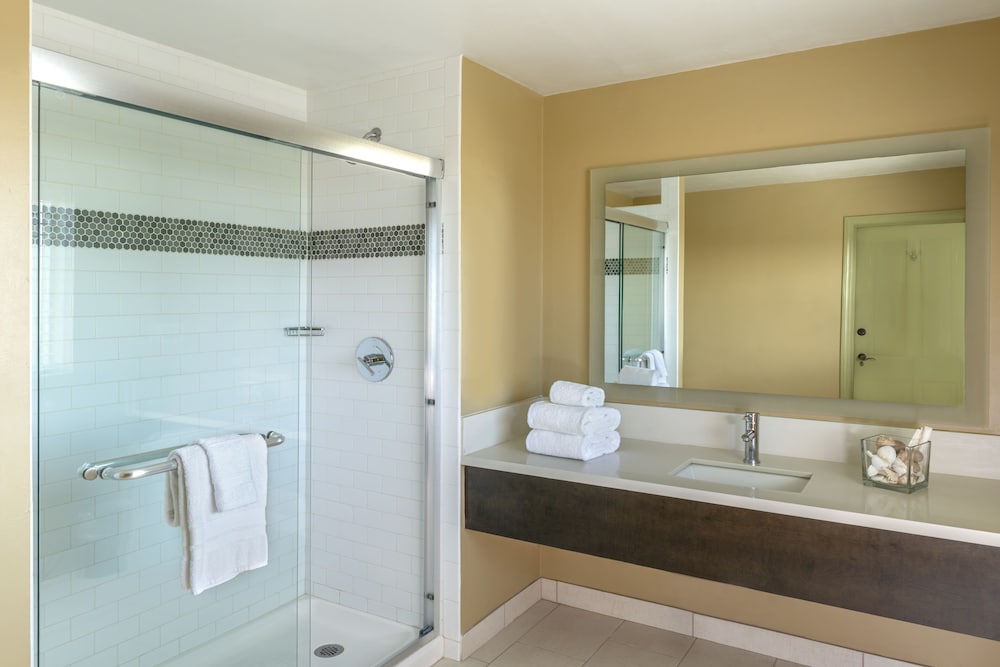 The Pierpont Inn - photo 27