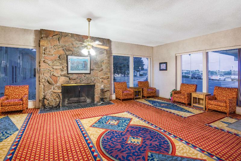 Travelodge by Wyndham Laramie - photo 4