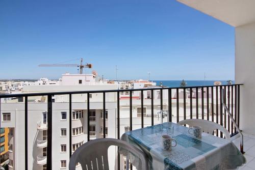 Casa Enxame — 4-Star Luxury Hotel in Armacao De Pera, Portugal