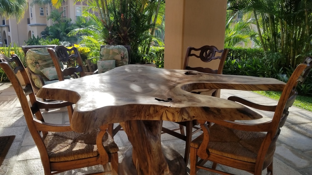 Bella Vista Luxury Condo at Los Suenos Resort in Jaco, Costa Rica