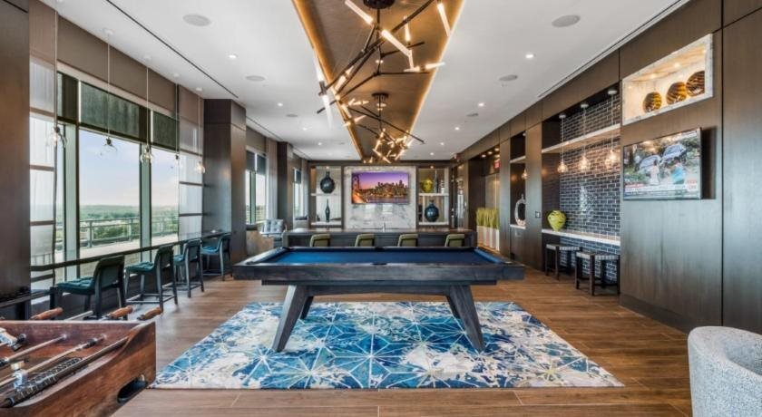 Global Luxury Suites At - photo 13