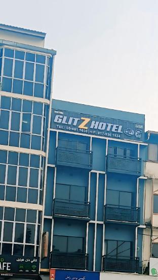 Glitz Hotel - carbon neutral hotel in Unknown City