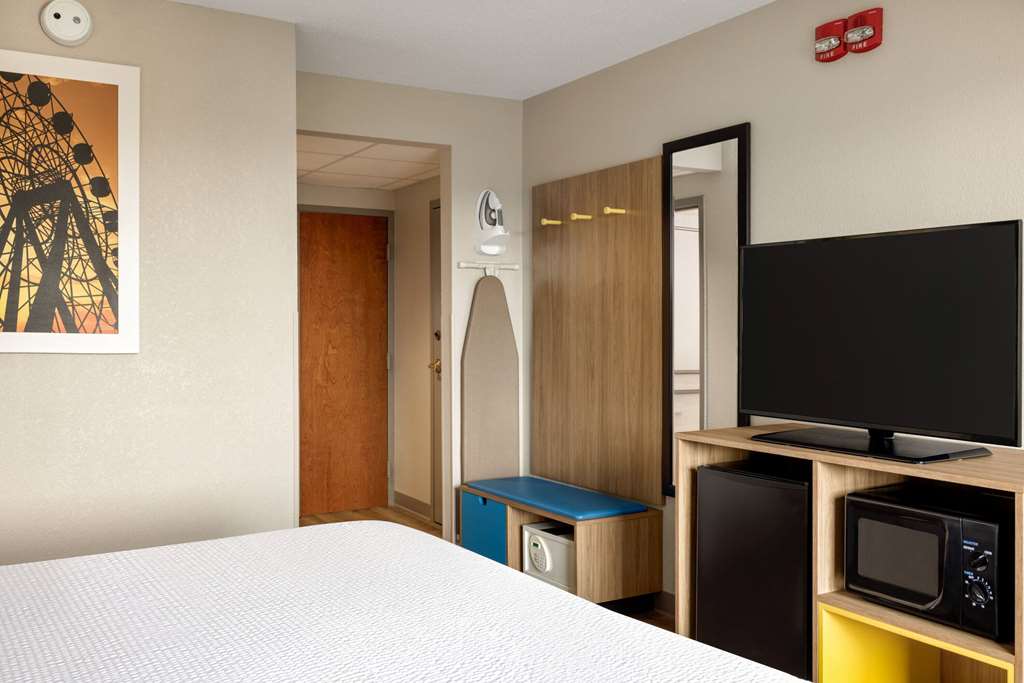 Days Inn by Wyndham Hershey - photo 14