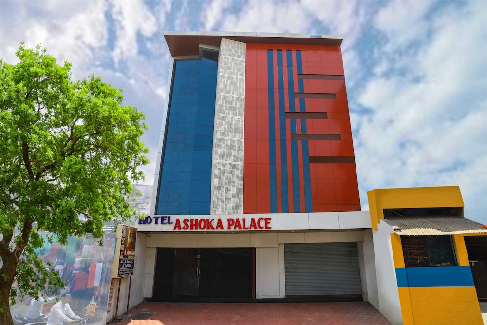 Treebo Ashoka Palace Ujjain — Ujjain