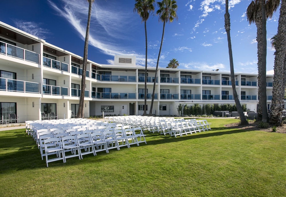 Marina del Rey Hotel - photo 65
