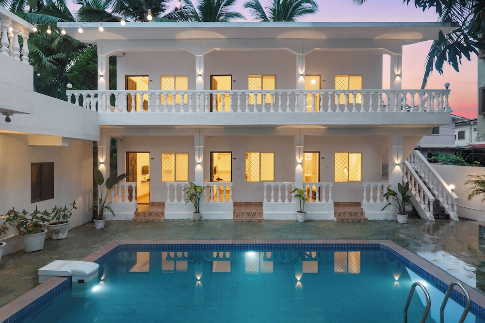 8fold By Larisa Siolim — Solim