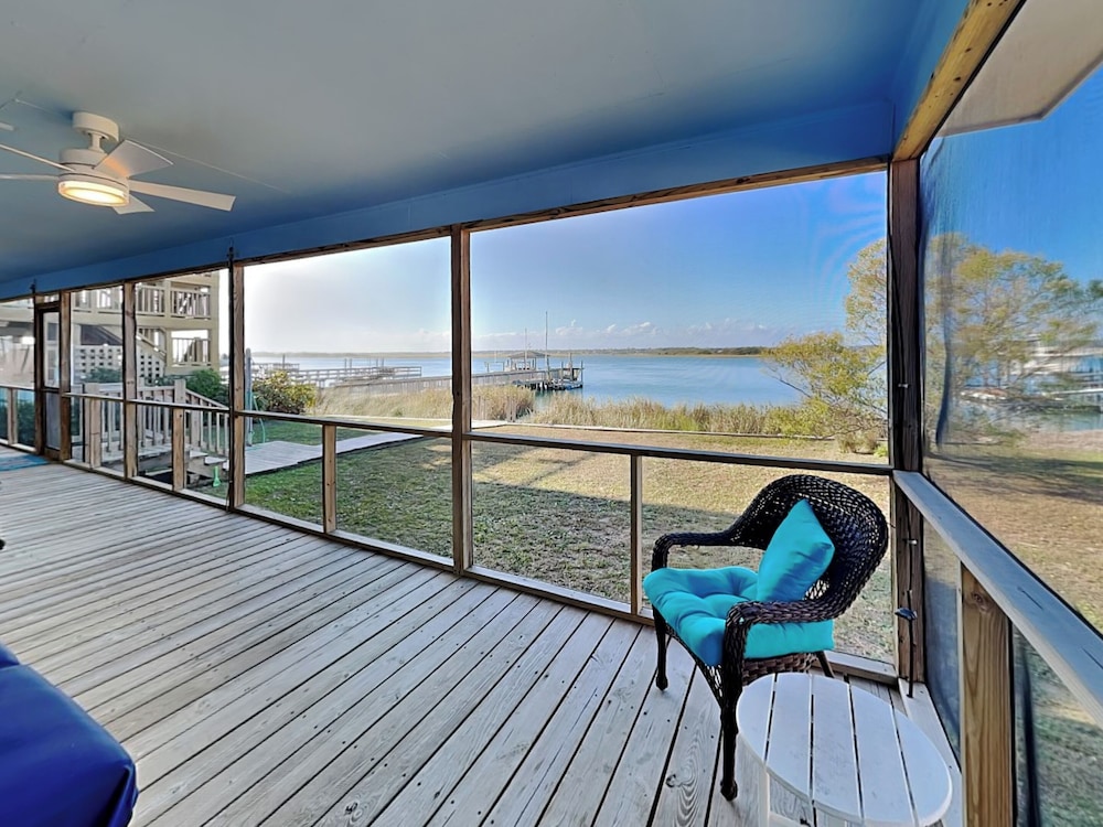 Whitaker Sea La Vie — 4-Star Luxury Hotel in Santa Cruz, United States