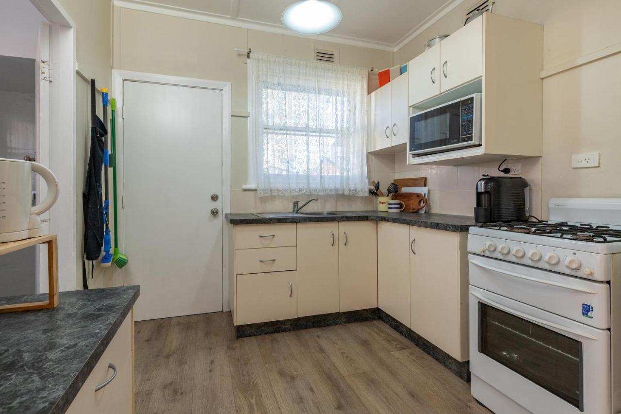 Lake Court — Forster — photo 5