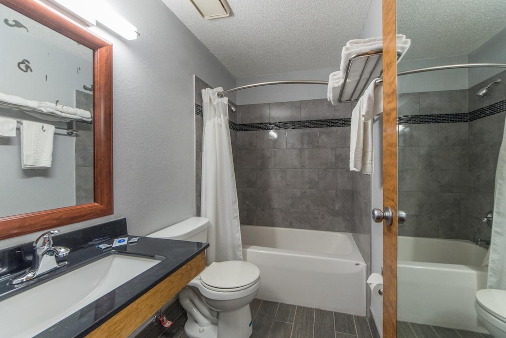 Patuxent Inn - photo 14