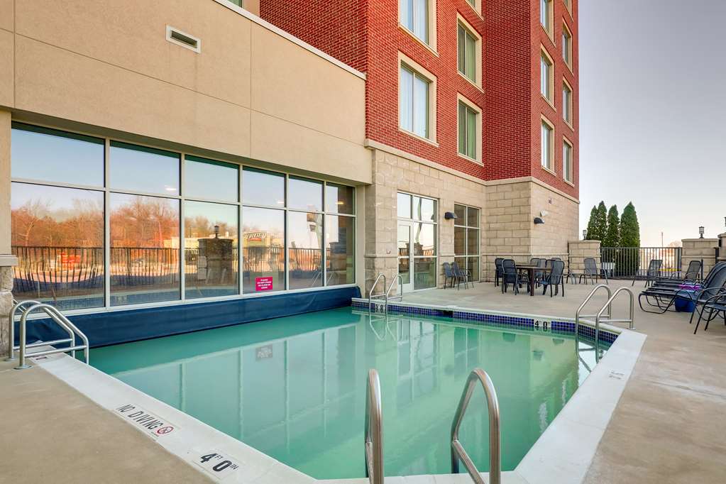 Drury Plaza Hotel Mt. Vernon - photo 50