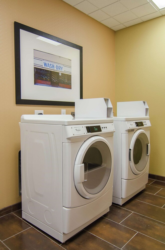 Hampton Inn & Suites by Hilton Houston North IAH - photo 28