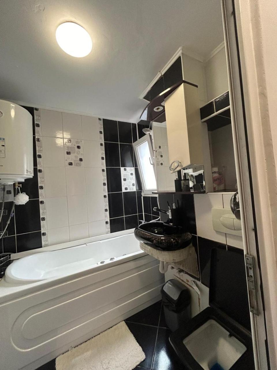 RBG Apartament — 4-Star Luxury Hotel in Bucharest, Romania