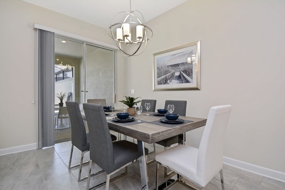 Family Friendly Four Bedrooms w Pool 4896 - photo 23