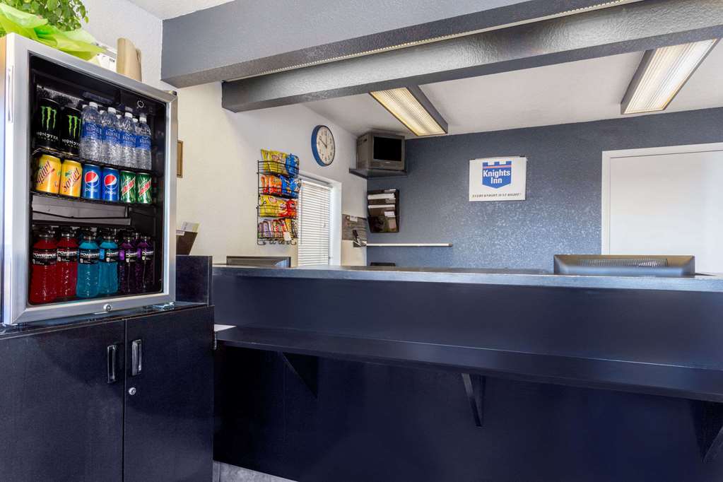 Knights Inn Mesa - photo 3