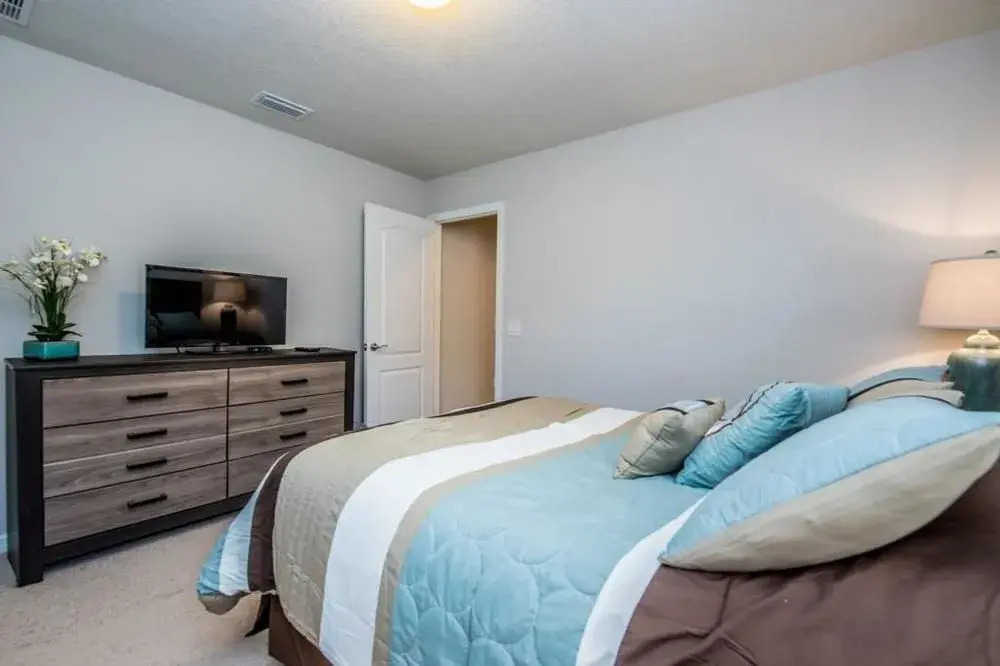 8961 Rhodes Street 6 Bedrooms 3 Bathrooms - photo 28
