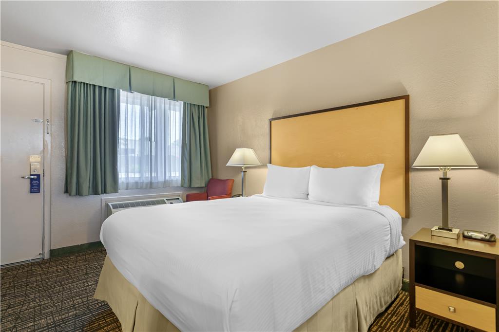 Best Western Petaluma Inn - photo 15