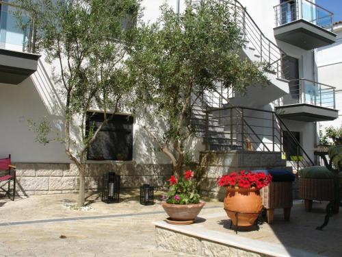 Le Onde — 4-Star Luxury Hotel in Pefkochori, Greece